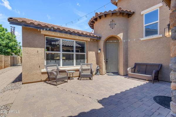 22320 E VIA DE OLIVOS --, Queen Creek, AZ 85142