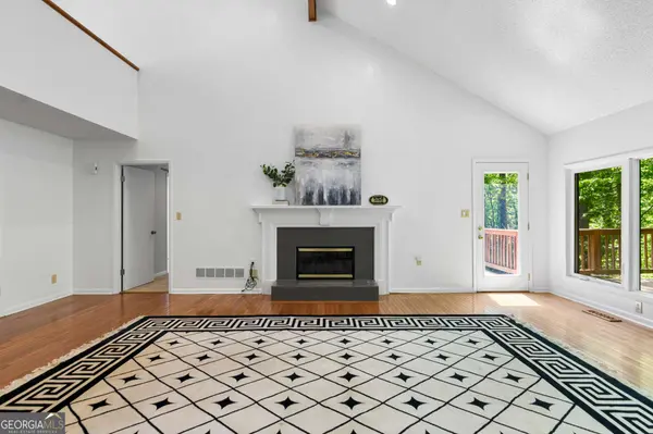 715 Lake Top WAY, Roswell, GA 30076