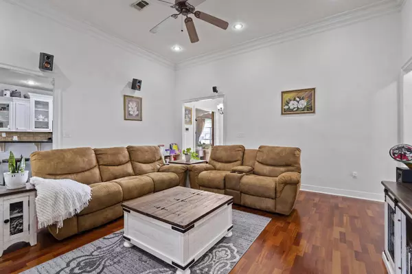 26 Pinnacle PT, Petal, MS 39465