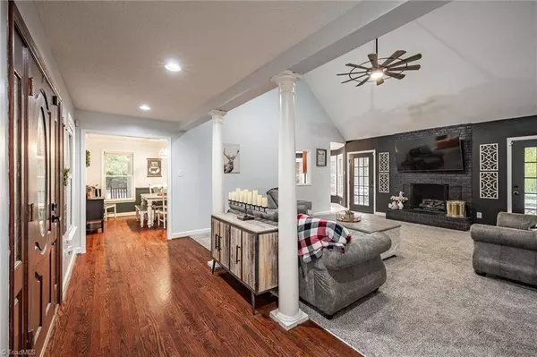 242/234 Kistler Farm RD, Mooresville, NC 28115