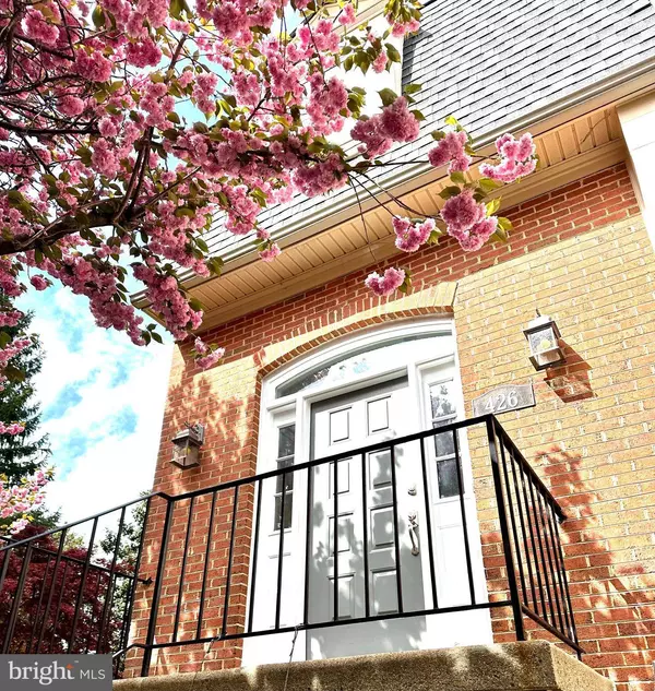 426 COUNCIL DR NE, Vienna, VA 22180