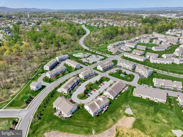 720 GLADSTONE CT, Mechanicsburg, PA 17055