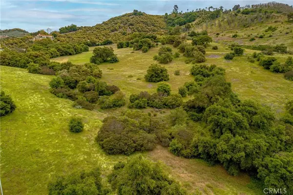 6 Camino Estribo / Via Tornado, Temecula, CA 92590