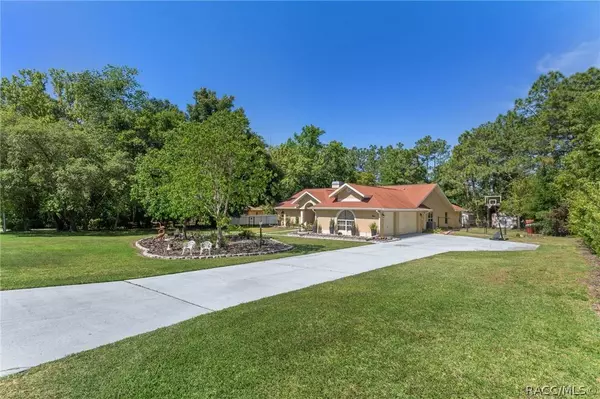 1254 N Prospect AVE, Lecanto, FL 34461