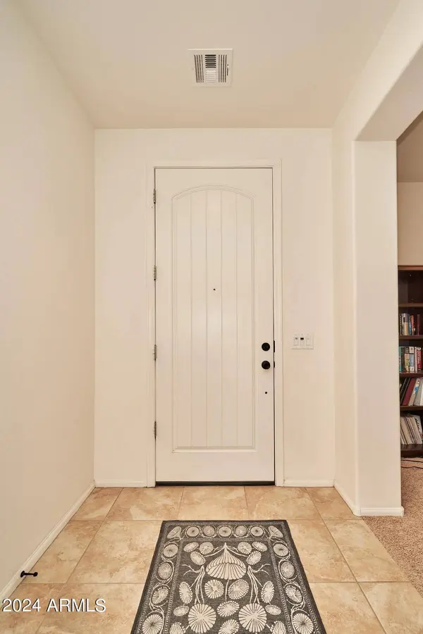 4552 S TWINLEAF Drive, Gilbert, AZ 85297