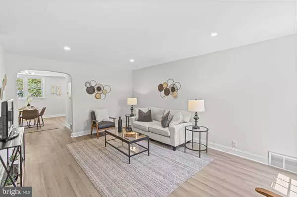 477 WESTMONT, Collingdale, PA 19023