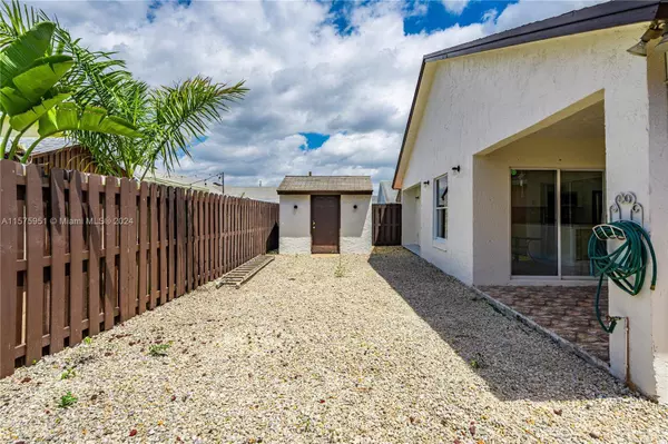 25014 SW 128th Pl, Homestead, FL 33032