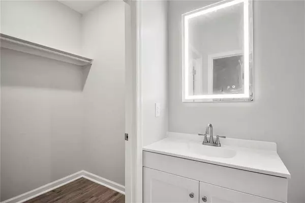 595 Hall ST, Macon, GA 31217