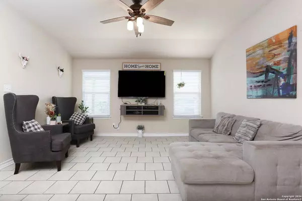 7315 ALTAIR LOOP, San Antonio, TX 78252-2339