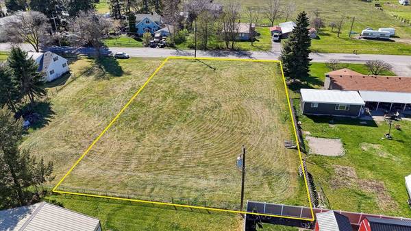 53xx N Chase Rd, Newman Lake, WA 99025