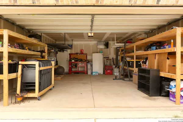 7315 ALTAIR LOOP, San Antonio, TX 78252-2339