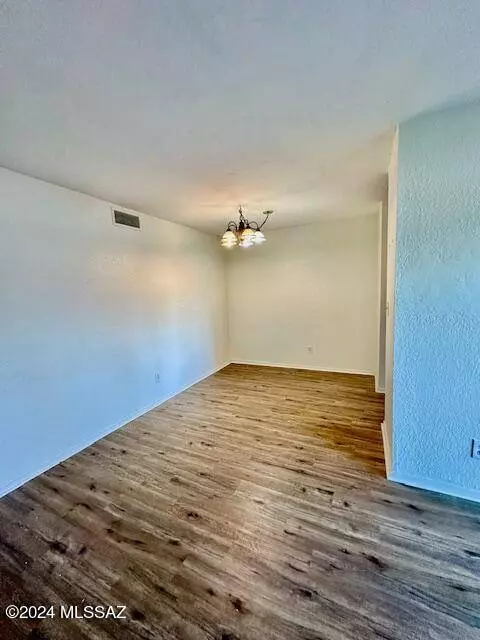 828 S Langley Avenue #102, Tucson, AZ 85710