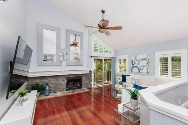 1350 Orloff Dr, Pleasanton, CA 94566