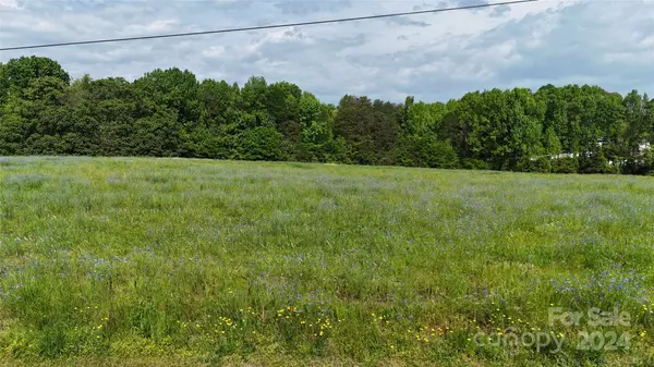 1044 Margrace RD, Kings Mountain, NC 28086