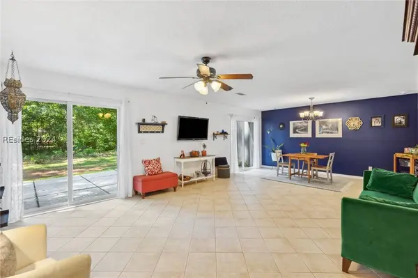 17 Broomsedge CT, Hilton Head Island, SC 29926