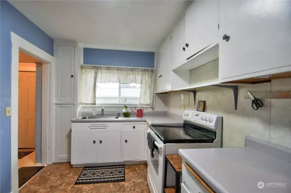 1109 F ST, Centralia, WA 98531