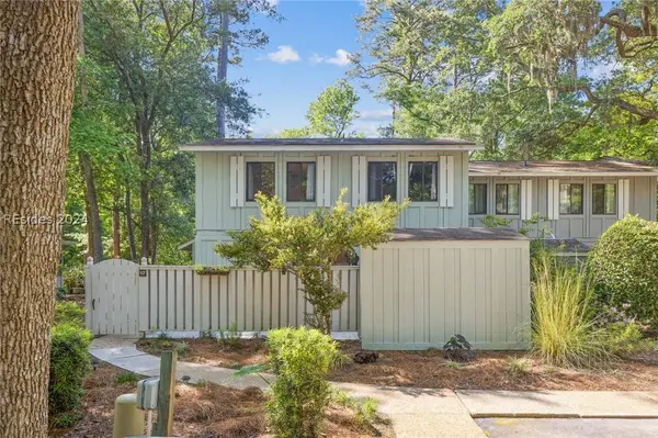 17 Broomsedge CT, Hilton Head Island, SC 29926