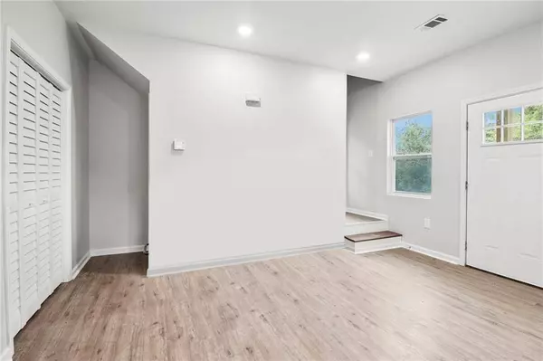 595 Hall ST, Macon, GA 31217