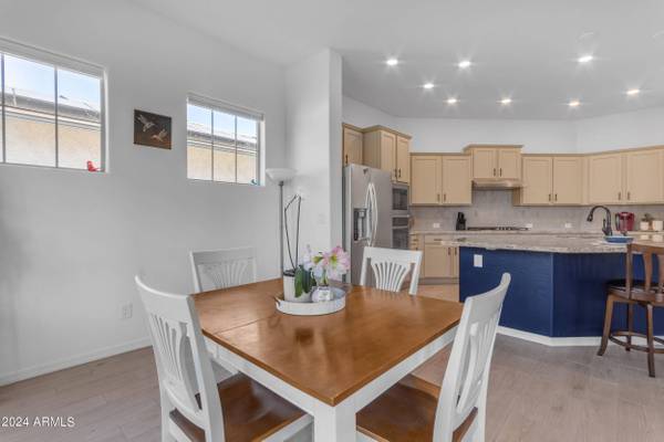 11718 W LUXTON Lane, Avondale, AZ 85323