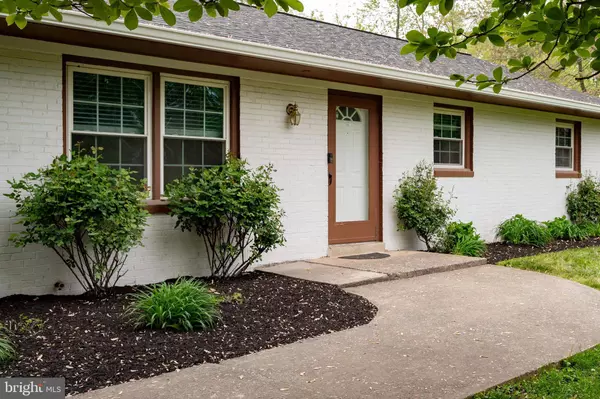 4520 LOGMILL RD, Gainesville, VA 20155