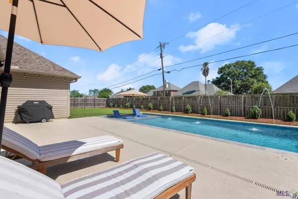 39011 OLD TREE DR, Prairieville, LA 70769