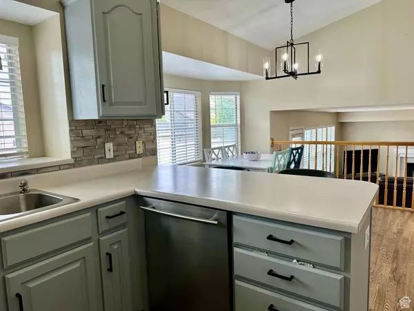 138 W 1500 N, Bountiful, UT 84010