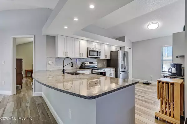 10363 HOMARD BLVD N, Jacksonville, FL 32225