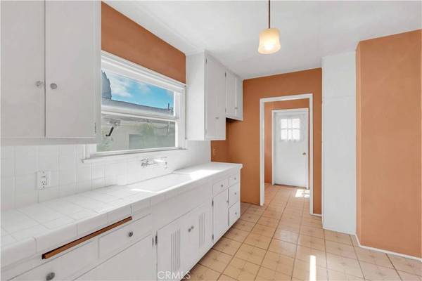 2707 Robinson ST, Redondo Beach, CA 90278