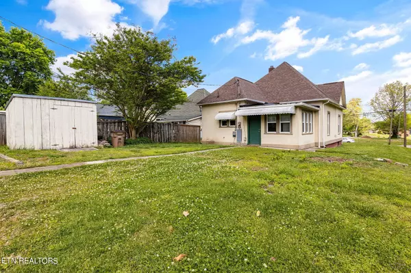 200 Kingwood Rd, Knoxville, TN 37918