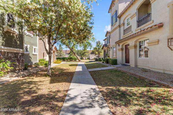 4142 E JASPER Drive, Gilbert, AZ 85296