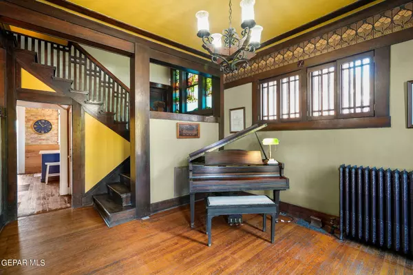 1415 HAWTHORNE Street, El Paso, TX 79902