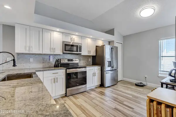 10363 HOMARD BLVD N, Jacksonville, FL 32225