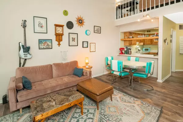 3160 S Cuffers Drive, Bloomington, IN 47403-4362