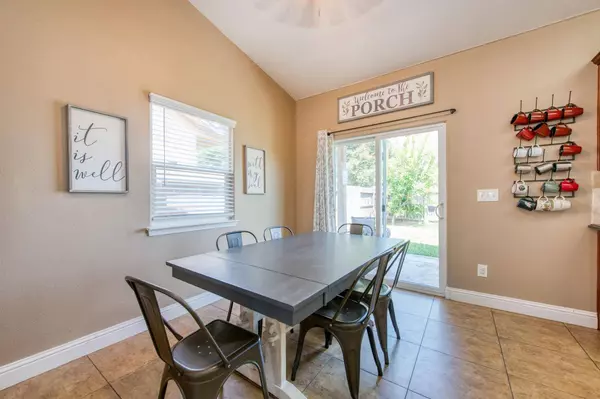 5612 W Cotton Avenue, Fresno, CA 93722