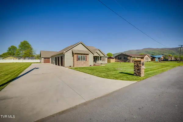 184 Southgate DR, Elizabethton, TN 37643