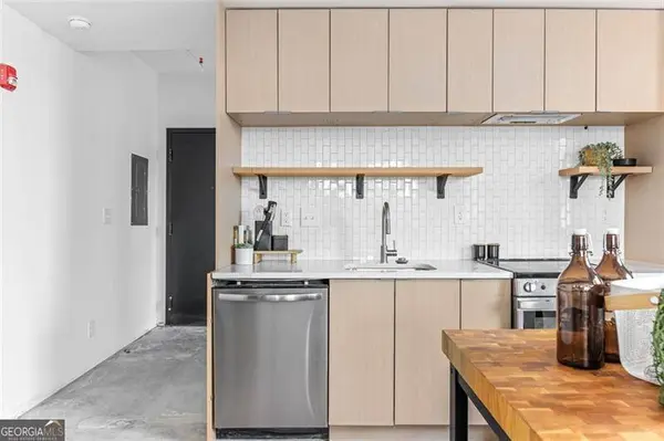 1805 HARVARD #307, Atlanta, GA 30337