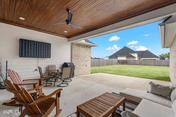 801 Durango Drive, Bossier City, LA 71111