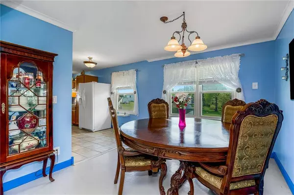 205 NW 65th ST, Gladstone, MO 64118