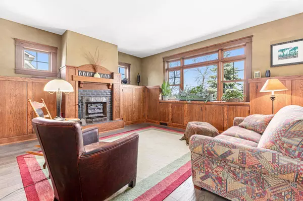 11250 Lambert CT, Hanover, MN 55341