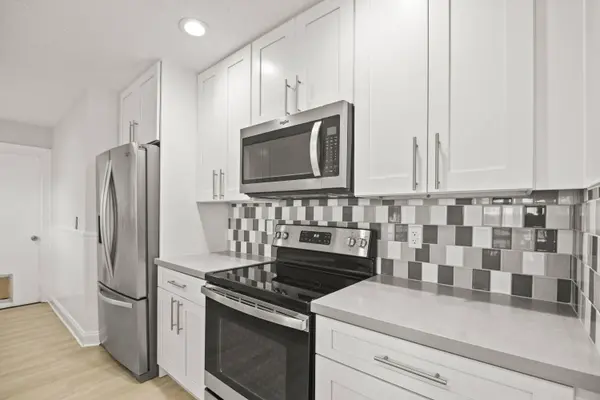 3010 Phoebe LN, Delray Beach, FL 33444