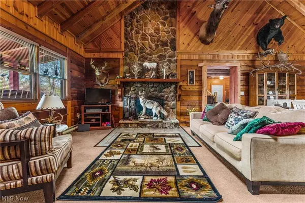 2162 Goshen RD, Salem, OH 44460