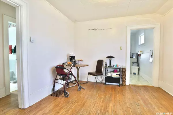 1400 Montague STREET, Regina, SK S4T 3J2