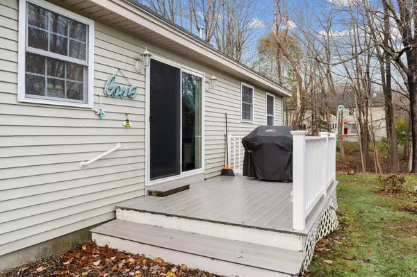 12 Jordan ST, Saco, ME 04072