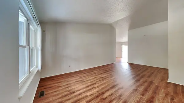 2915 Sunmeadow WAY, Indianapolis, IN 46228