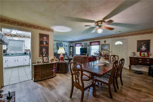 11431 Marion Oaks DR, Tuscaloosa, AL 35405