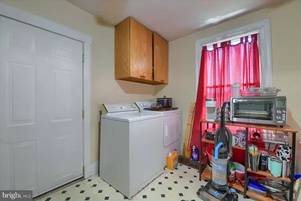 310 ORANGE ST, Mifflintown, PA 17059