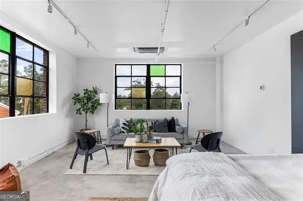 1805 HARVARD #307, Atlanta, GA 30337