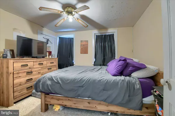 310 ORANGE ST, Mifflintown, PA 17059