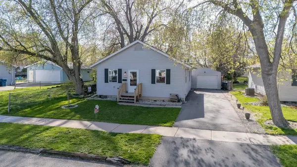 2203 JEFFERSON ST, Oshkosh, WI 54901