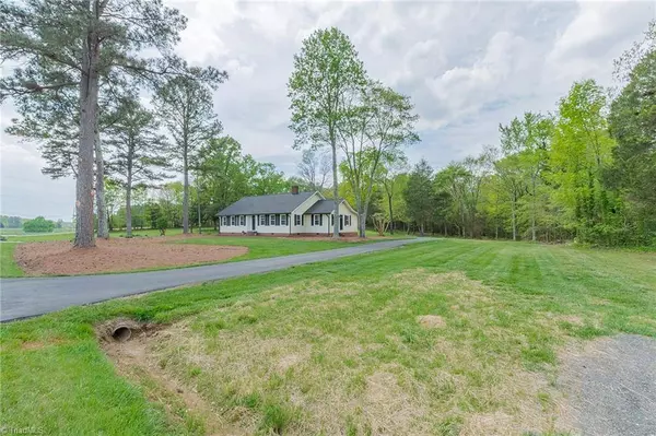 352 Shiptontown RD, Lexington, NC 27292
